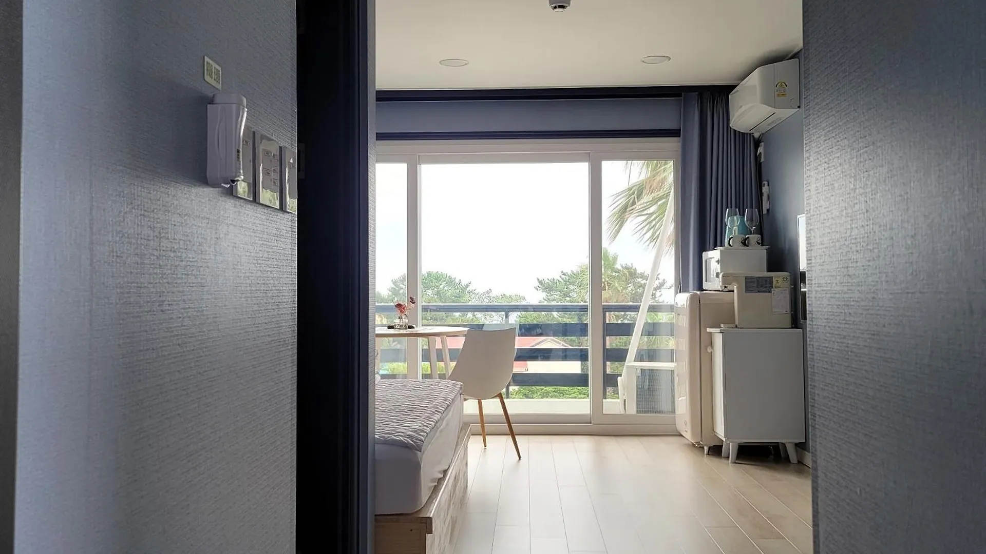 Guest house Jeju The Aewol Pension